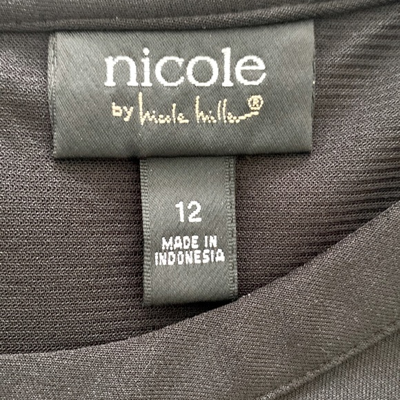 Nicole Miller Sleeveless Colorful Tropical Print Maxi Dress - Picture 6 of 7